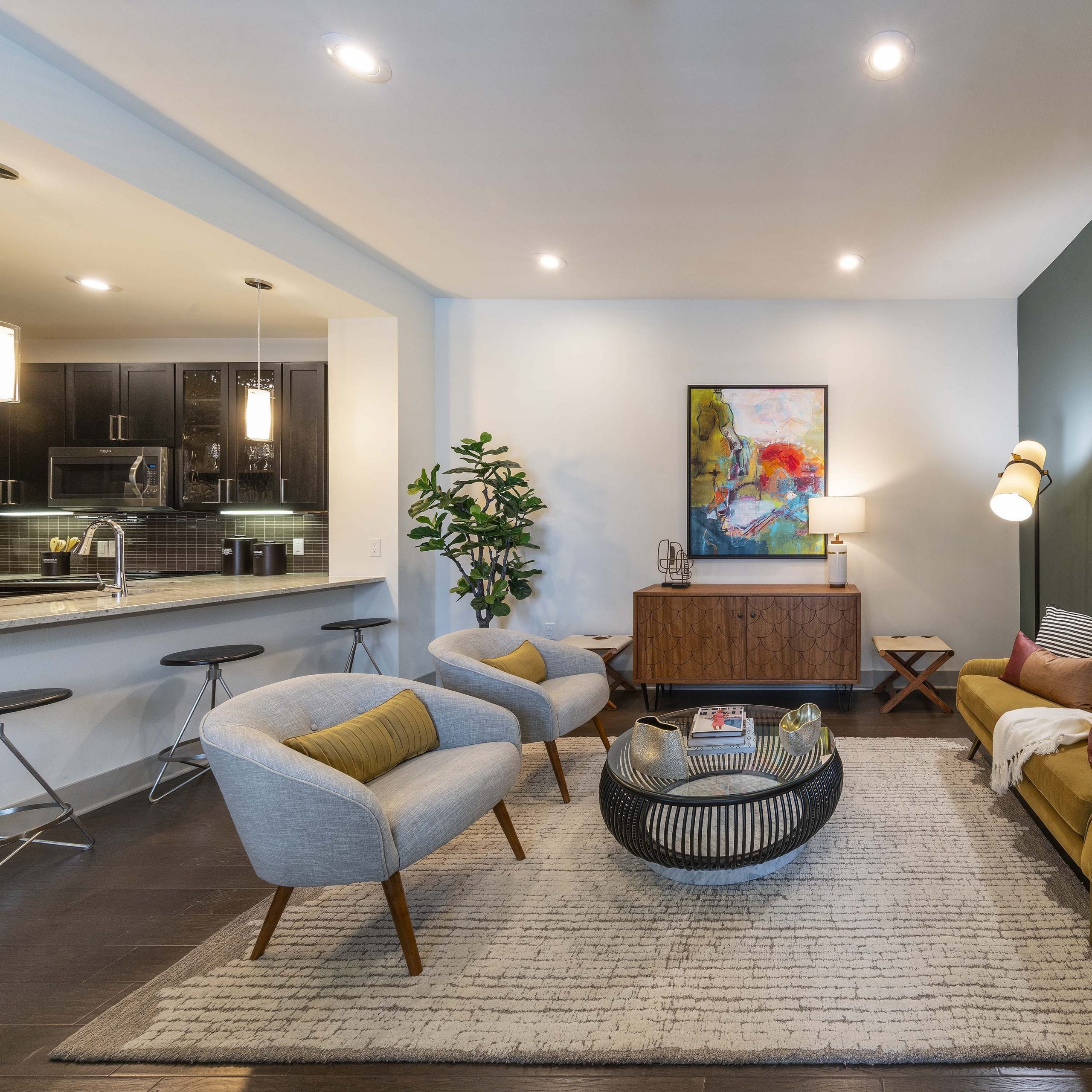 The Riley Apartments CityLine DFW